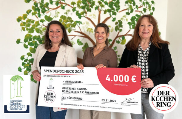 Übergabe eines Spendenschecks über 4.000 Euro – gemeinsames Engagement für den guten Zweck
