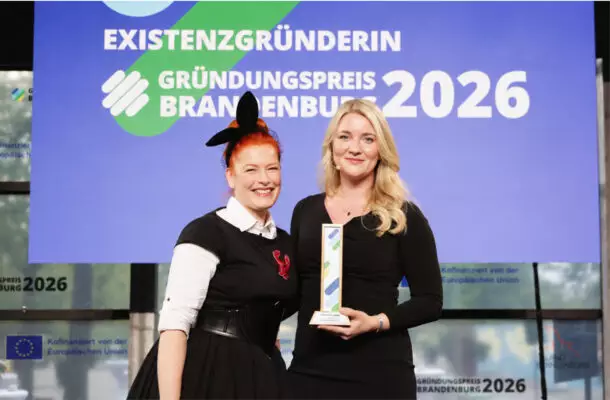 Küchenring-Gesellschafterin Clarissa Grasnick bei der Verleihung des Gründungspreises Brandenburg 2026 in der Kategorie Existenzgründerin.